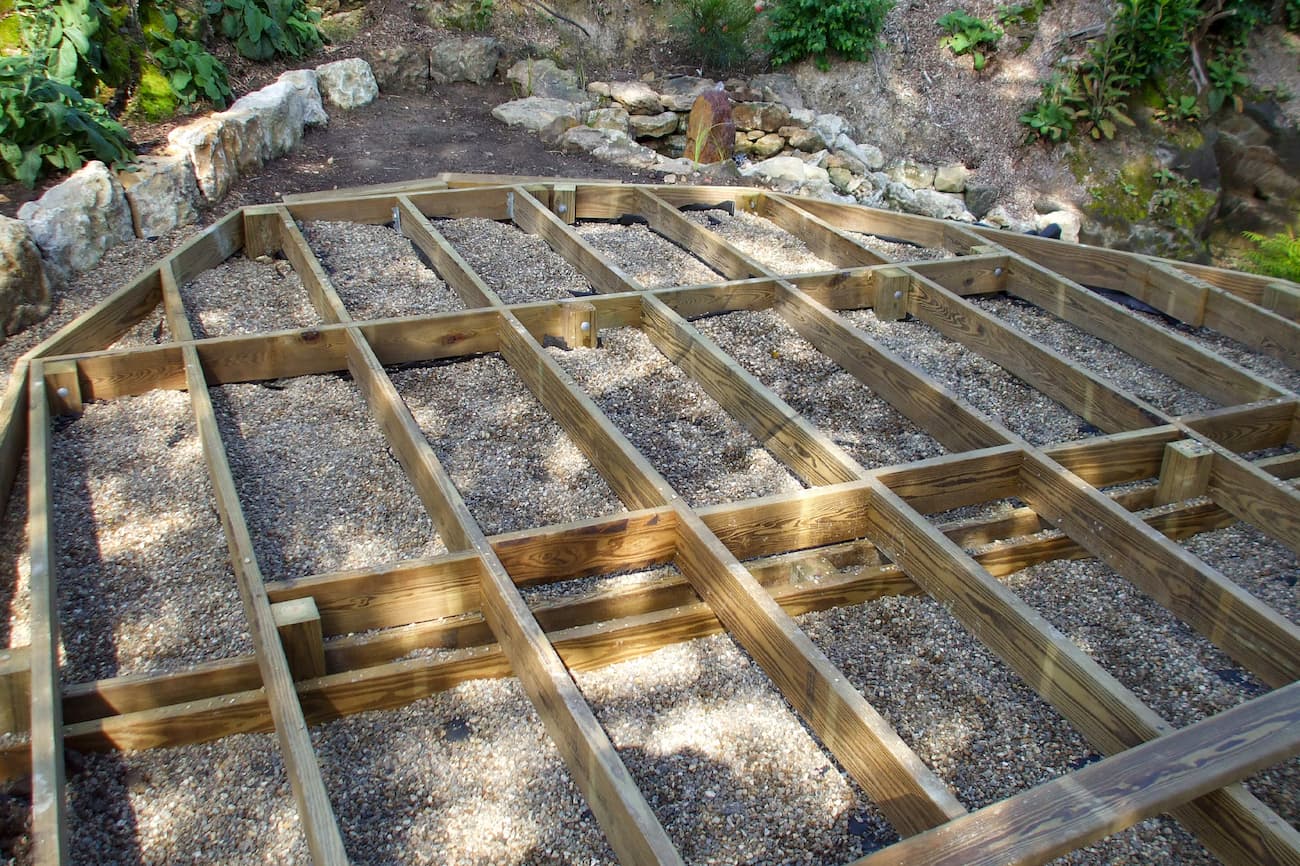 timber-in-ground-subframe-decking