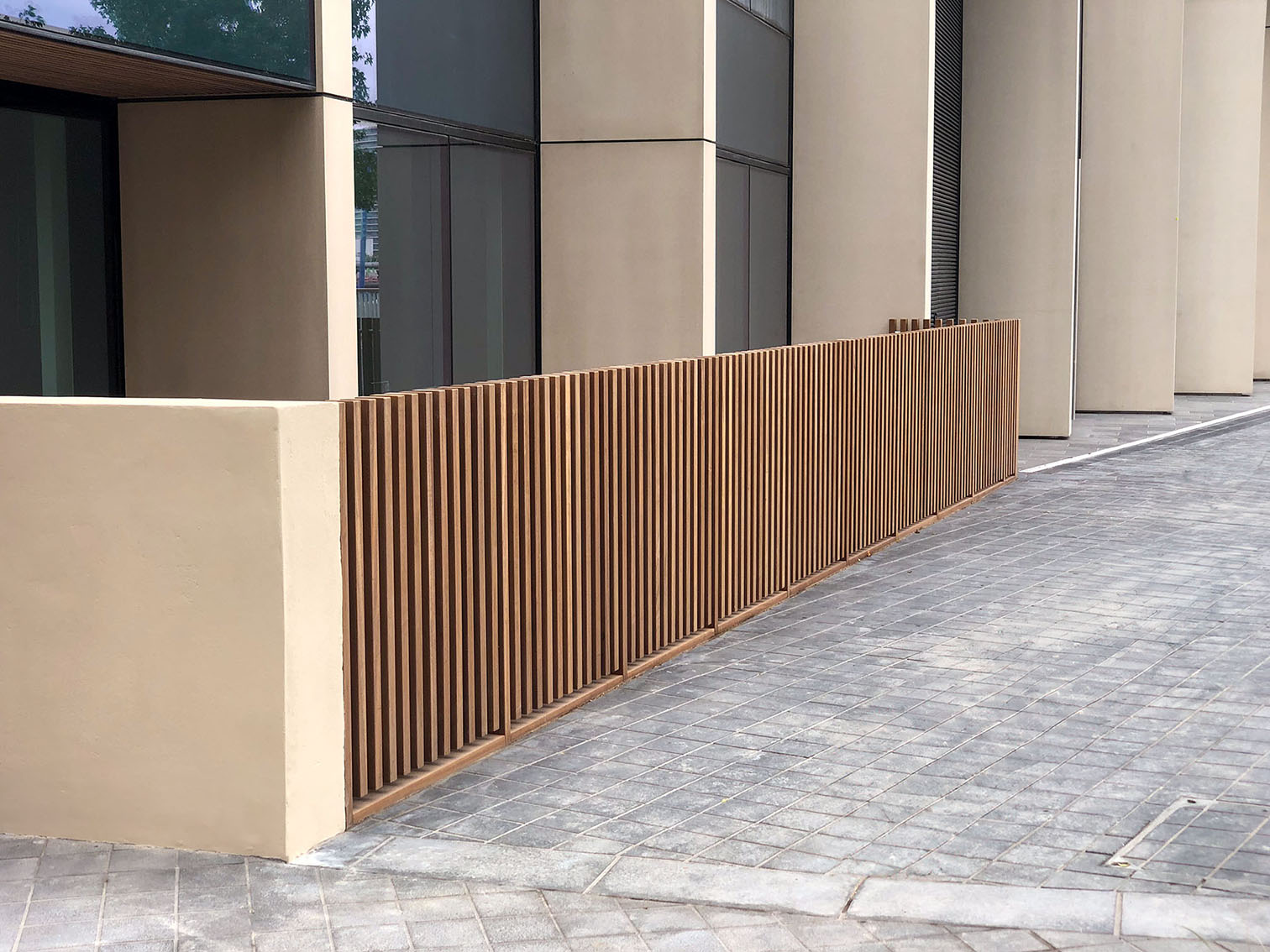 Iroko-fence